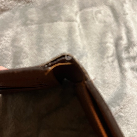 Louis Vuitton Vintage Monogram Pochette Passport - Picture 12 of 15